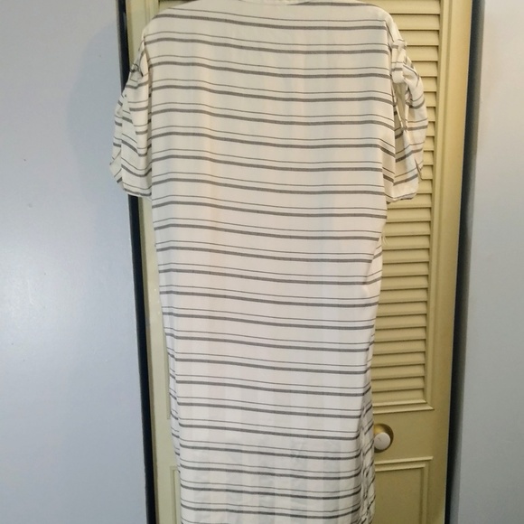 Black and White Ann Taylor printed dress - Picture 6 of 7